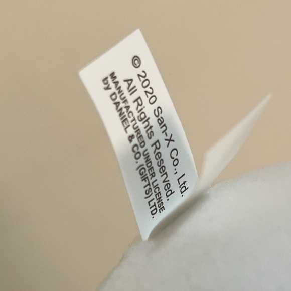 San-X Sumikko Gurashi Shirokuma & Furoshiki Plush - Picture 5 of 7